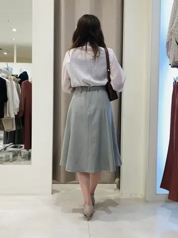 ANY SIS 川根　彩 コーディネート画像