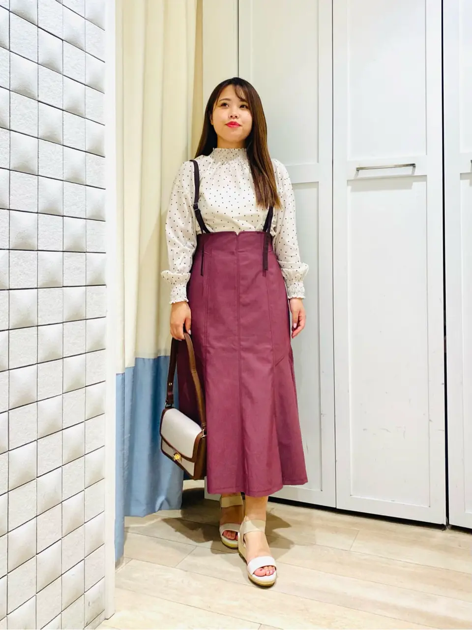 ANY SIS スタッフ コーディネート画像