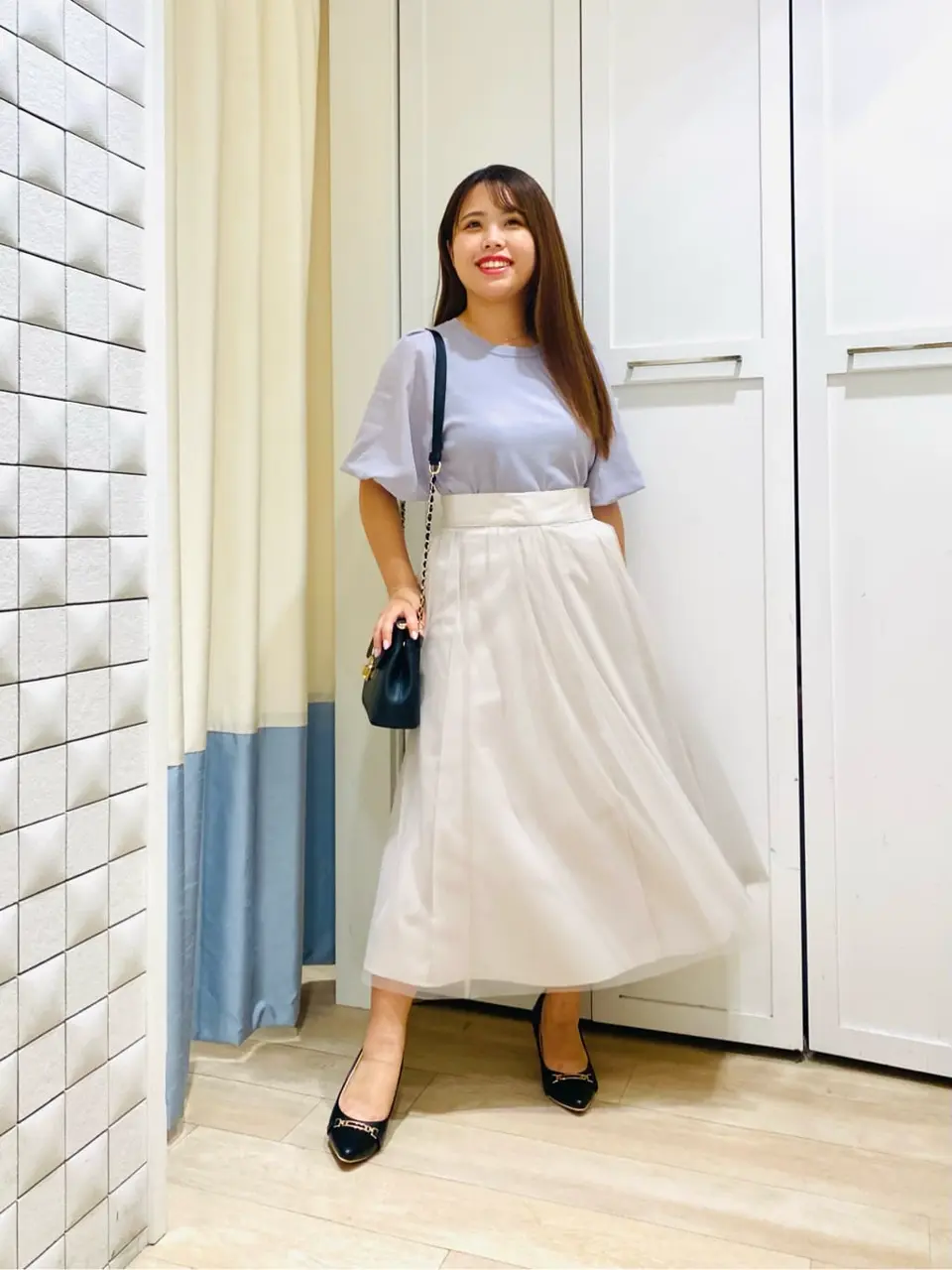 ANY SIS スタッフ コーディネート画像