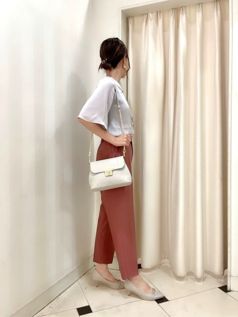 ANY SIS 金井 コーディネート画像