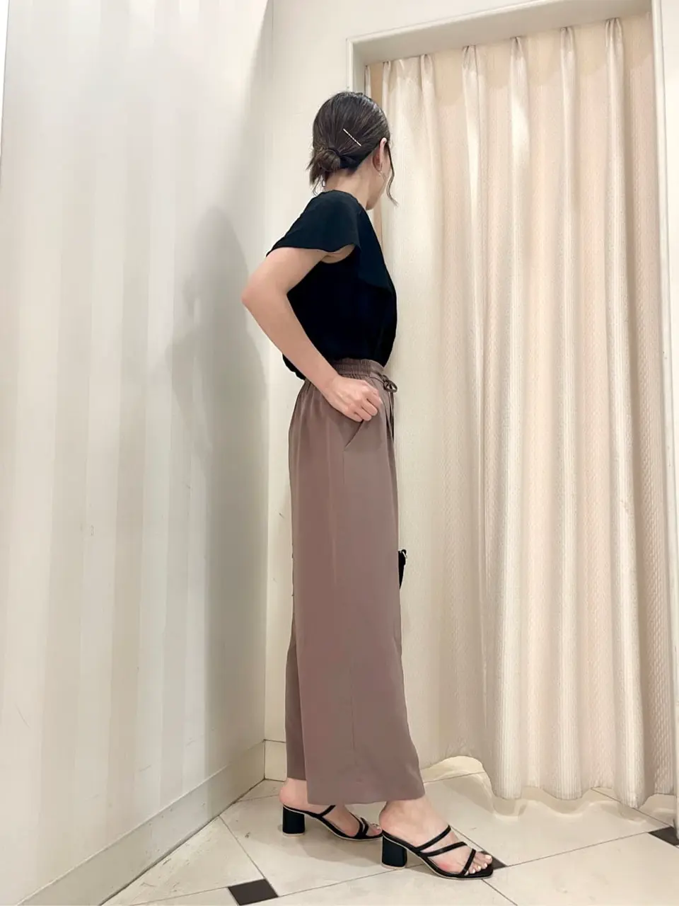 ANY SIS 金井 コーディネート画像