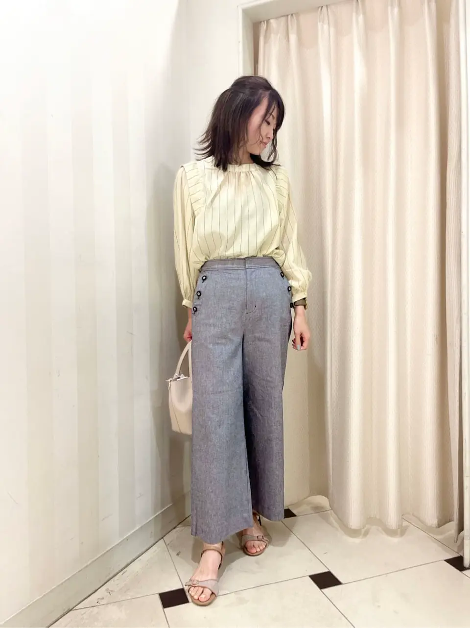 ANY SIS 金井 コーディネート画像