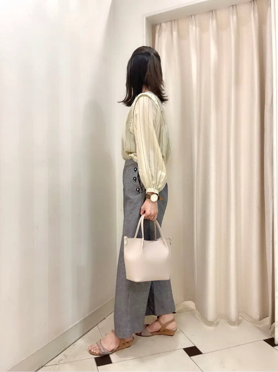 ANY SIS 金井 コーディネート画像