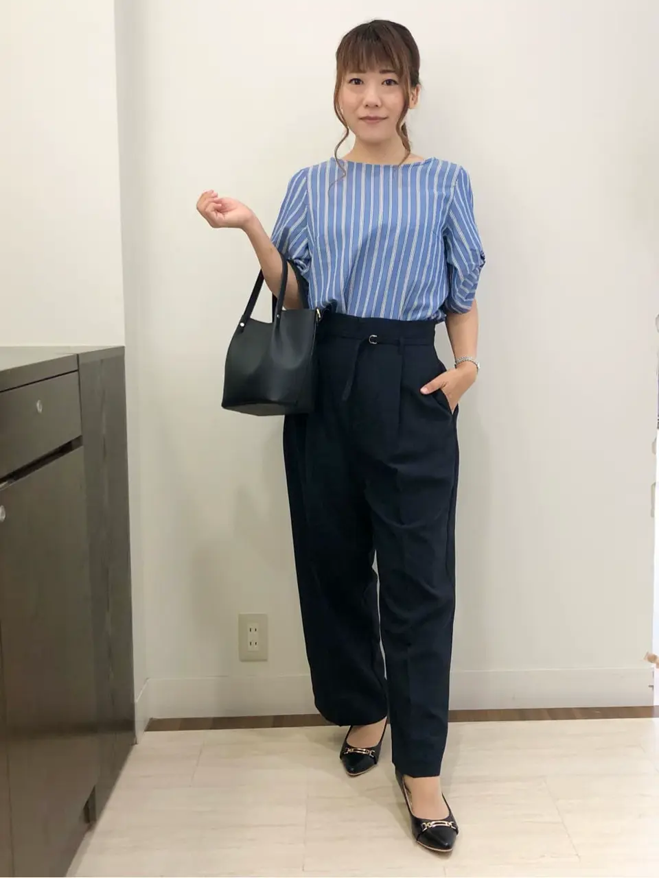 ANY SIS スタッフ コーディネート画像