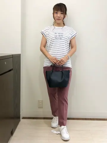 ANY SIS スタッフ コーディネート画像