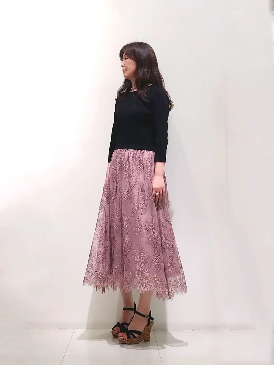 ANY SIS スタッフ コーディネート画像