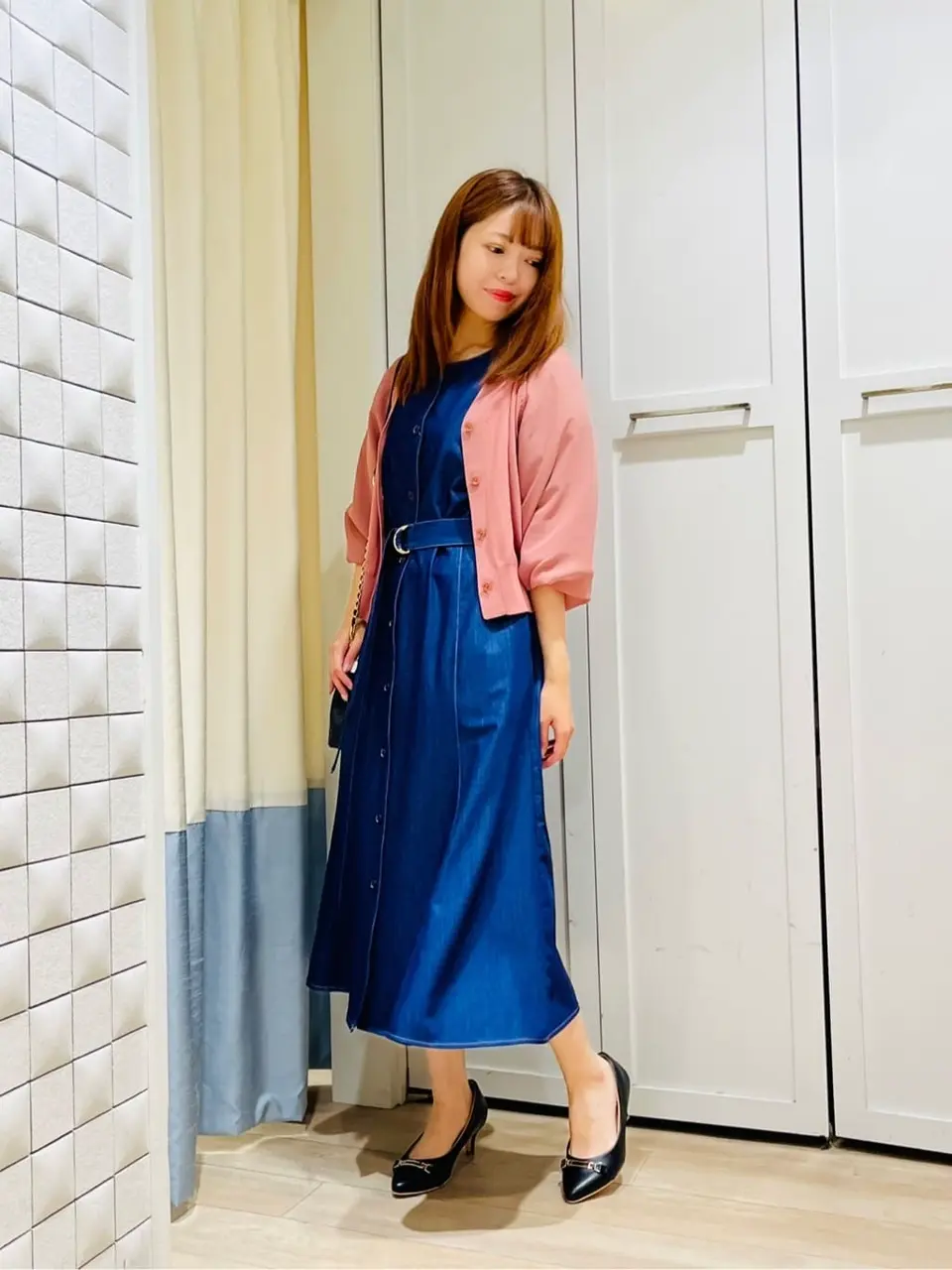 ANY SIS スタッフ コーディネート画像