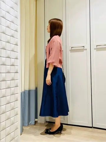 ANY SIS スタッフ コーディネート画像