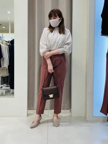 ANY SIS 川根　彩 コーディネート画像