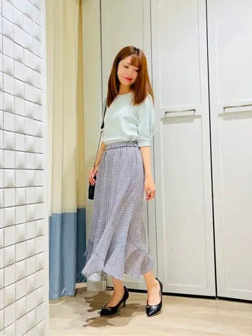 ANY SIS スタッフ コーディネート画像