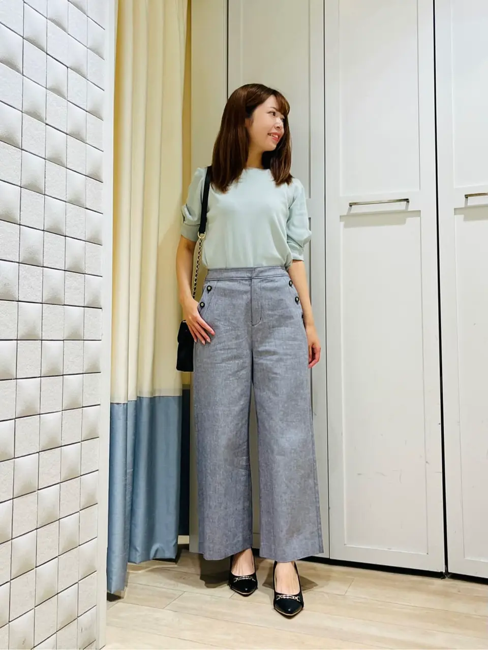 ANY SIS スタッフ コーディネート画像