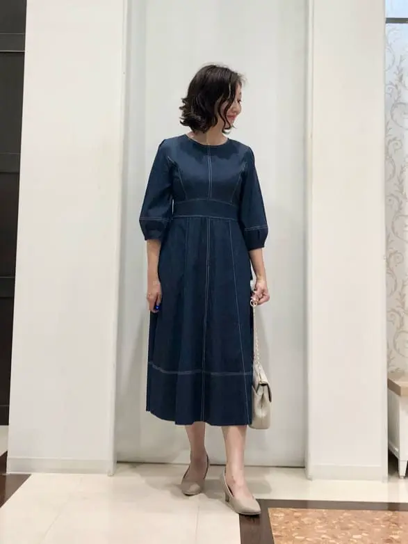 ANY SIS スタッフ コーディネート画像