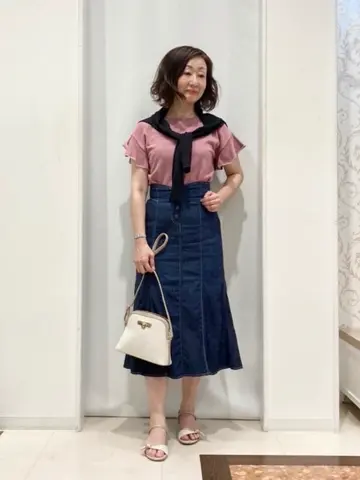 ANY SIS スタッフ コーディネート画像