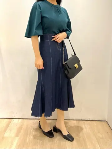 ANY SIS 梅田 コーディネート画像