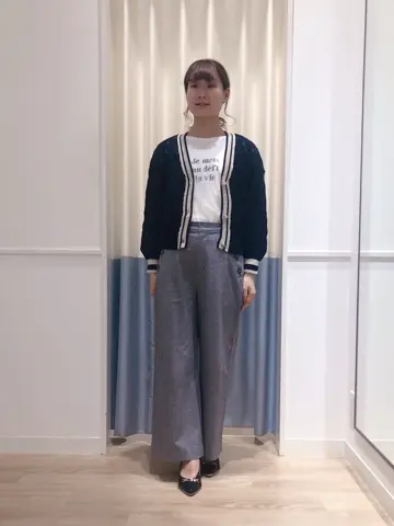 ANY SIS スタッフ コーディネート画像