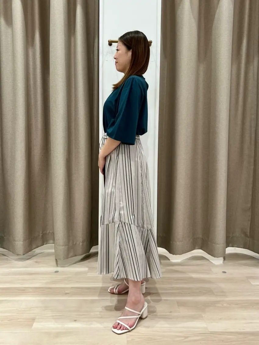 ANY SIS 瀬野 コーディネート画像