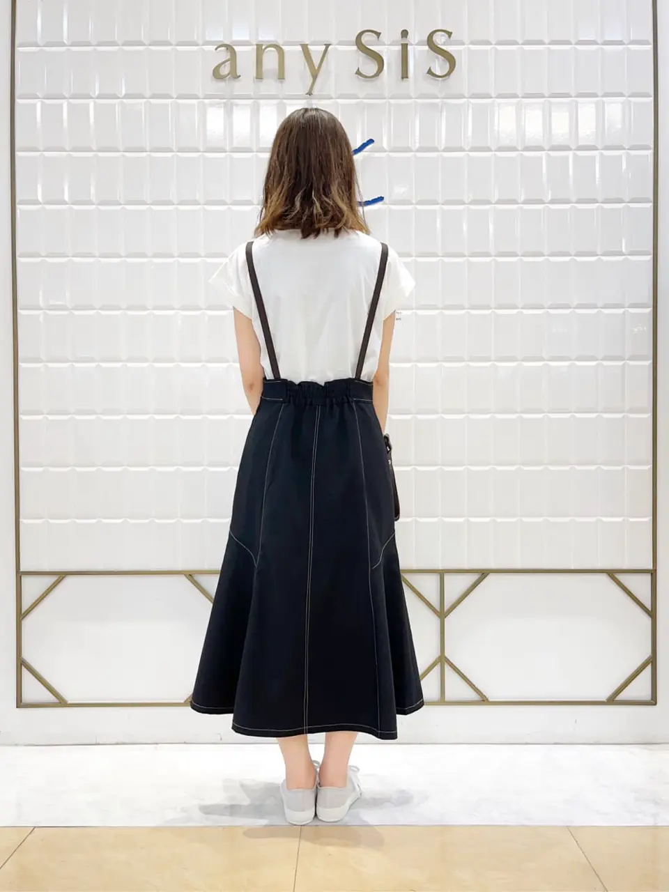 ANY SIS 上田 コーディネート画像