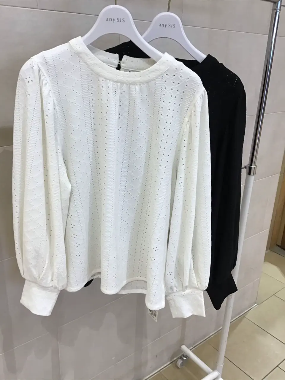 ANY SIS 髙橋 コーディネート画像