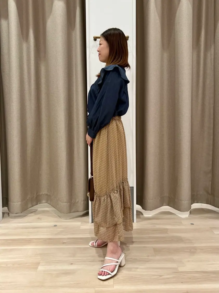 ANY SIS 瀬野 コーディネート画像