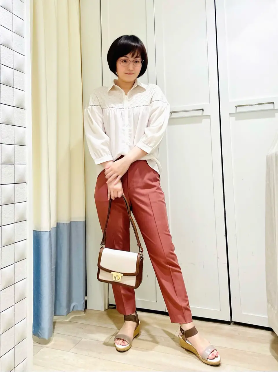 ANY SIS スタッフ コーディネート画像