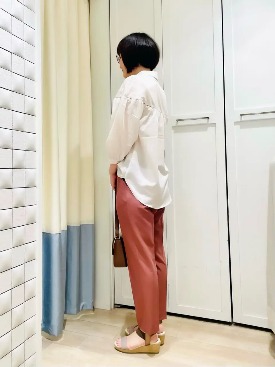 ANY SIS スタッフ コーディネート画像