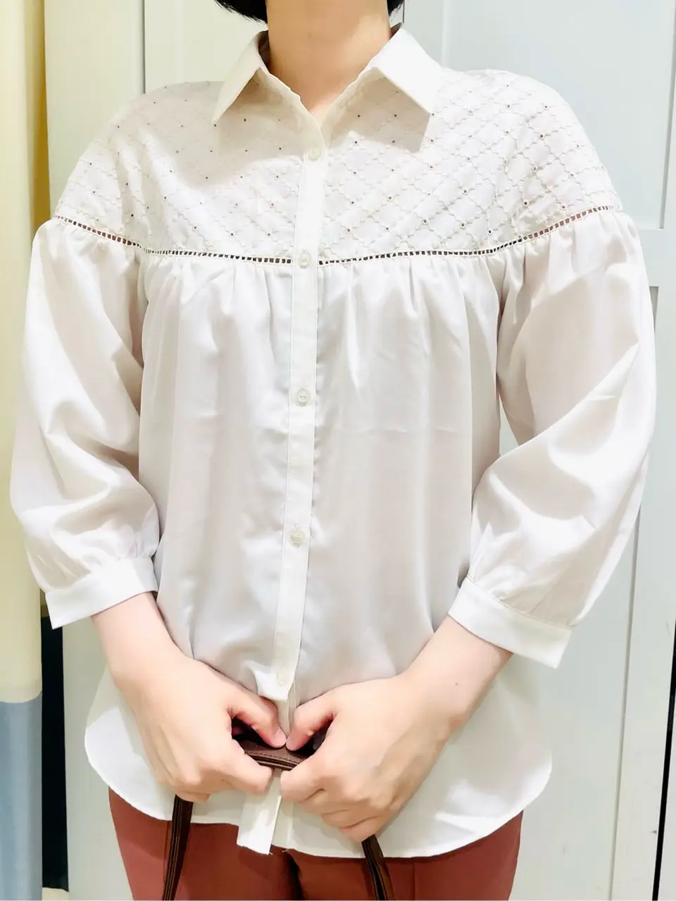 ANY SIS スタッフ コーディネート画像