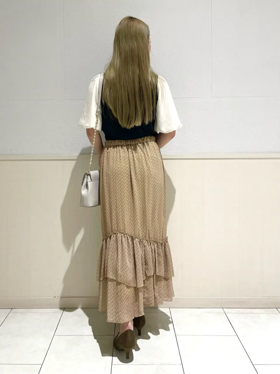 ANY SIS 土居 コーディネート画像