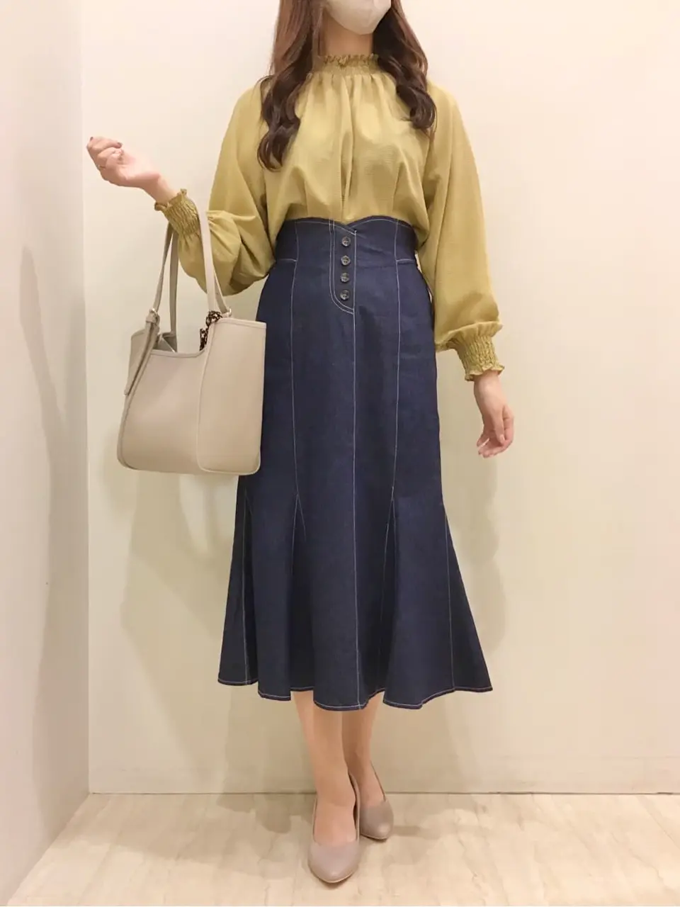 ANY SIS スタッフ コーディネート画像