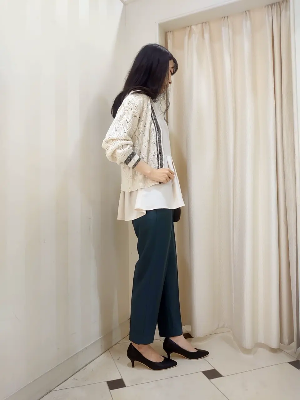 ANY SIS スタッフ コーディネート画像