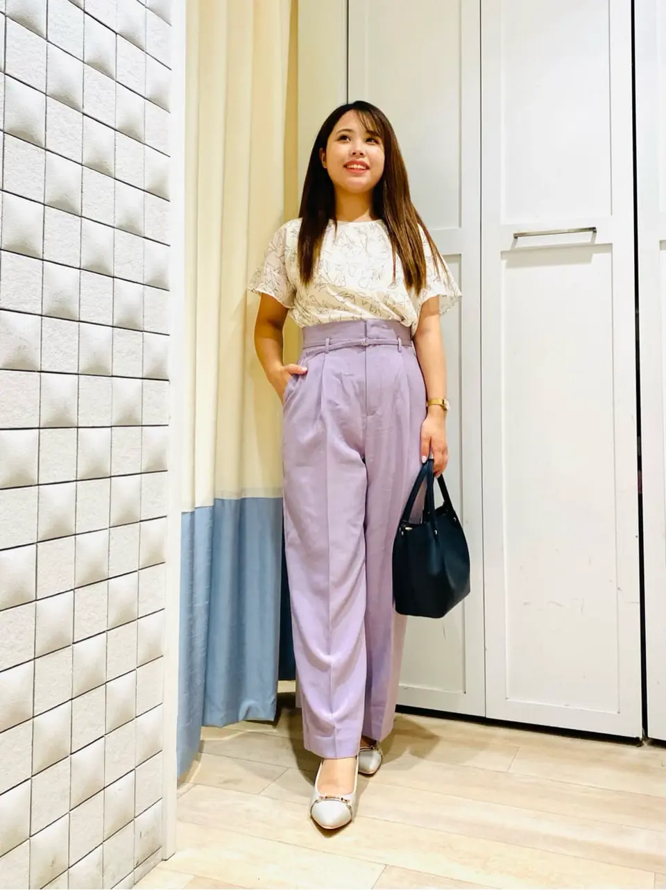 ANY SIS スタッフ コーディネート画像