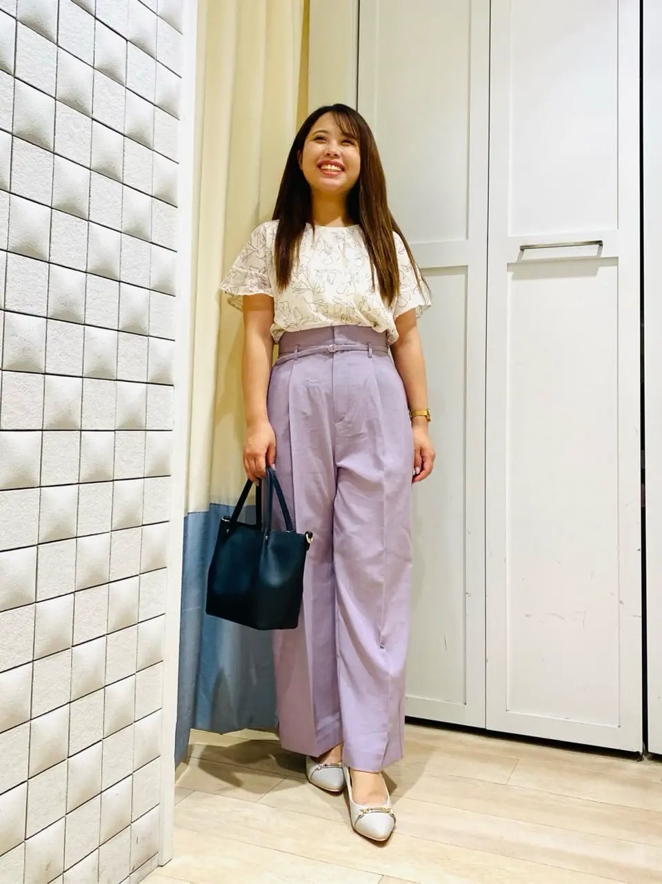 ANY SIS スタッフ コーディネート画像