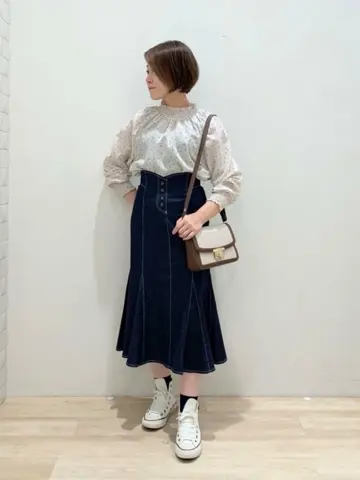 ANY SIS 菱田 コーディネート画像