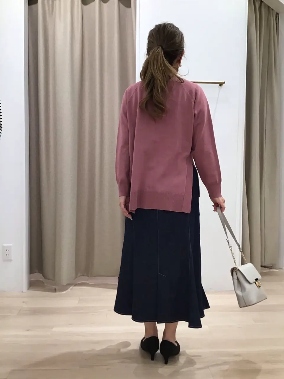 ANY SIS 桐生 コーディネート画像