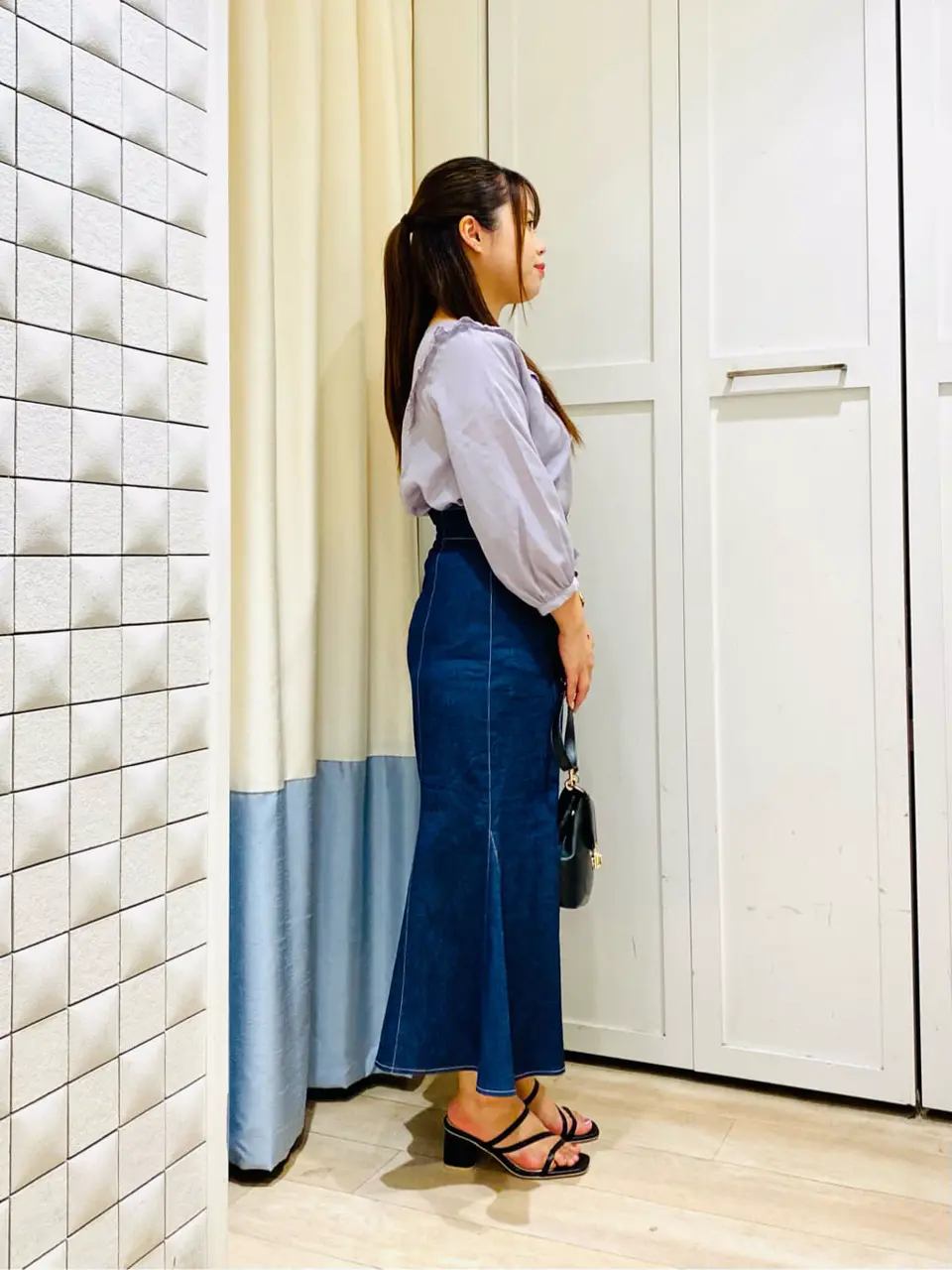 ANY SIS スタッフ コーディネート画像