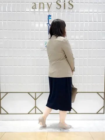ANY SIS 西田 コーディネート画像