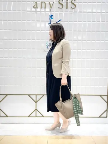 ANY SIS 西田 コーディネート画像