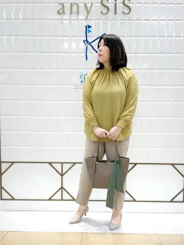 ANY SIS 西田 コーディネート画像
