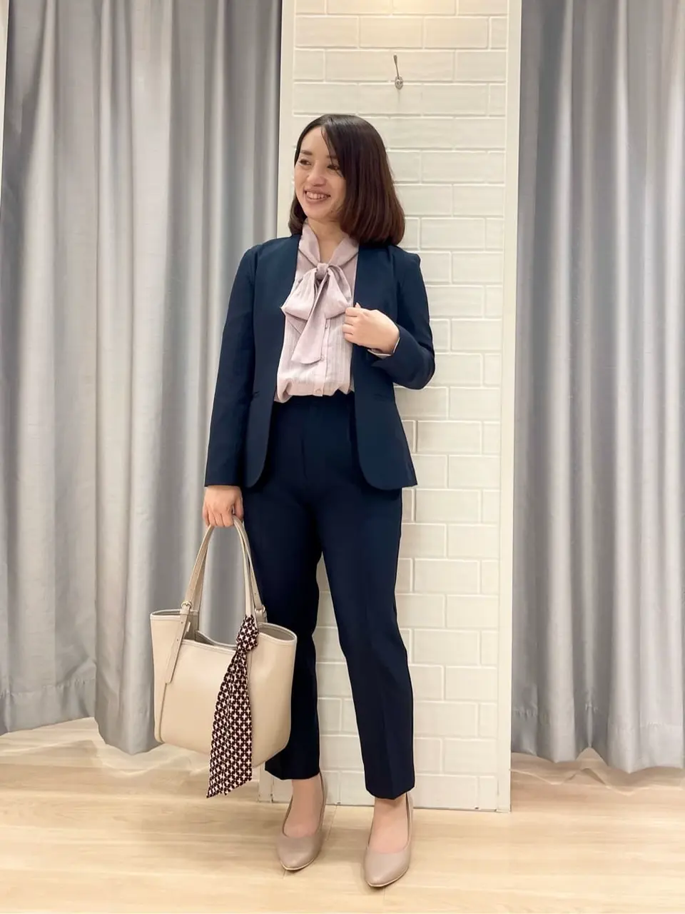 ANY SIS 丸岡 コーディネート画像