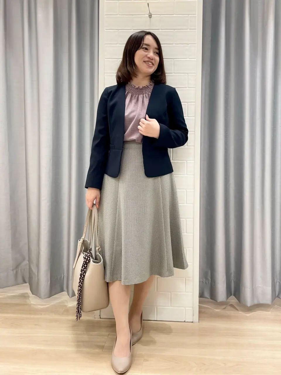 ANY SIS 丸岡 コーディネート画像