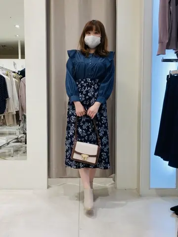 ANY SIS 川根　彩 コーディネート画像