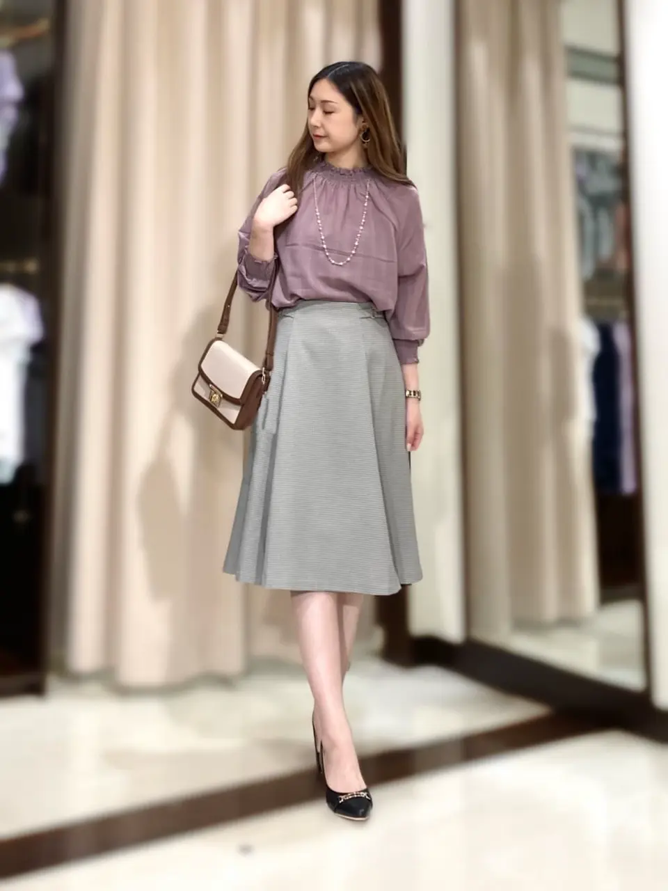 ANY SIS STAFF コーディネート画像