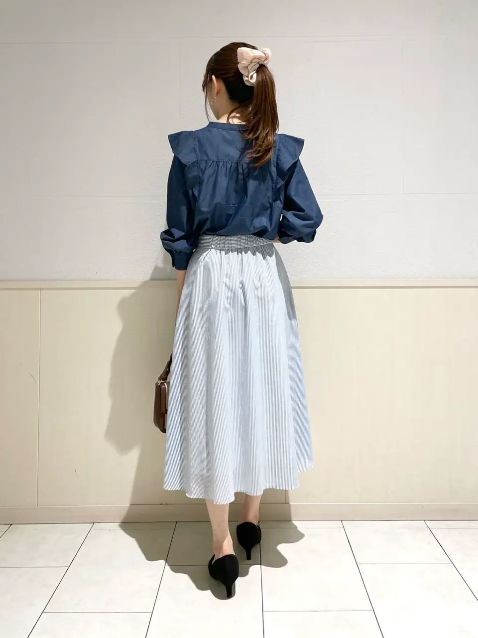 ANY SIS みぃ コーディネート画像