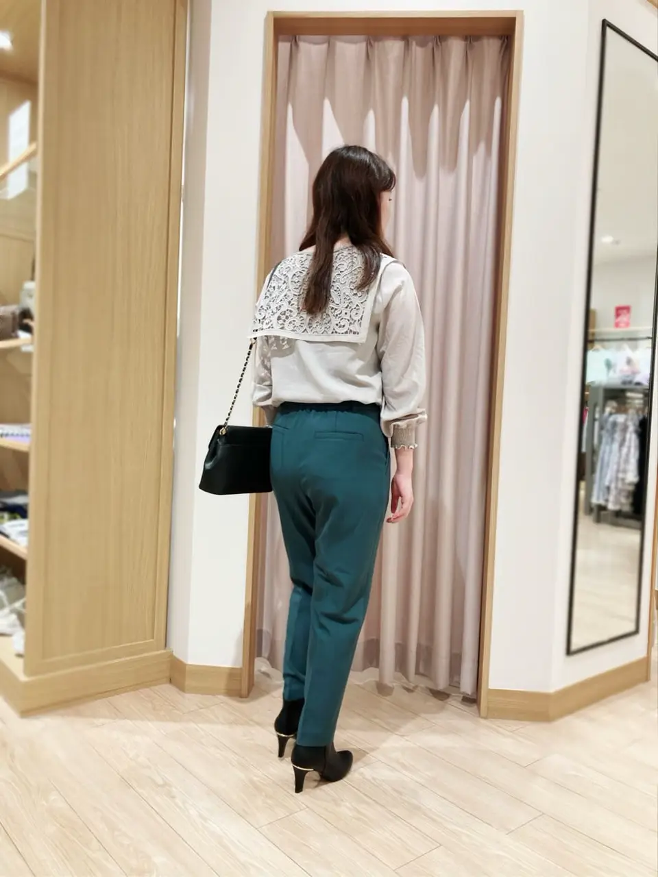 ANY SIS 濱口 コーディネート画像