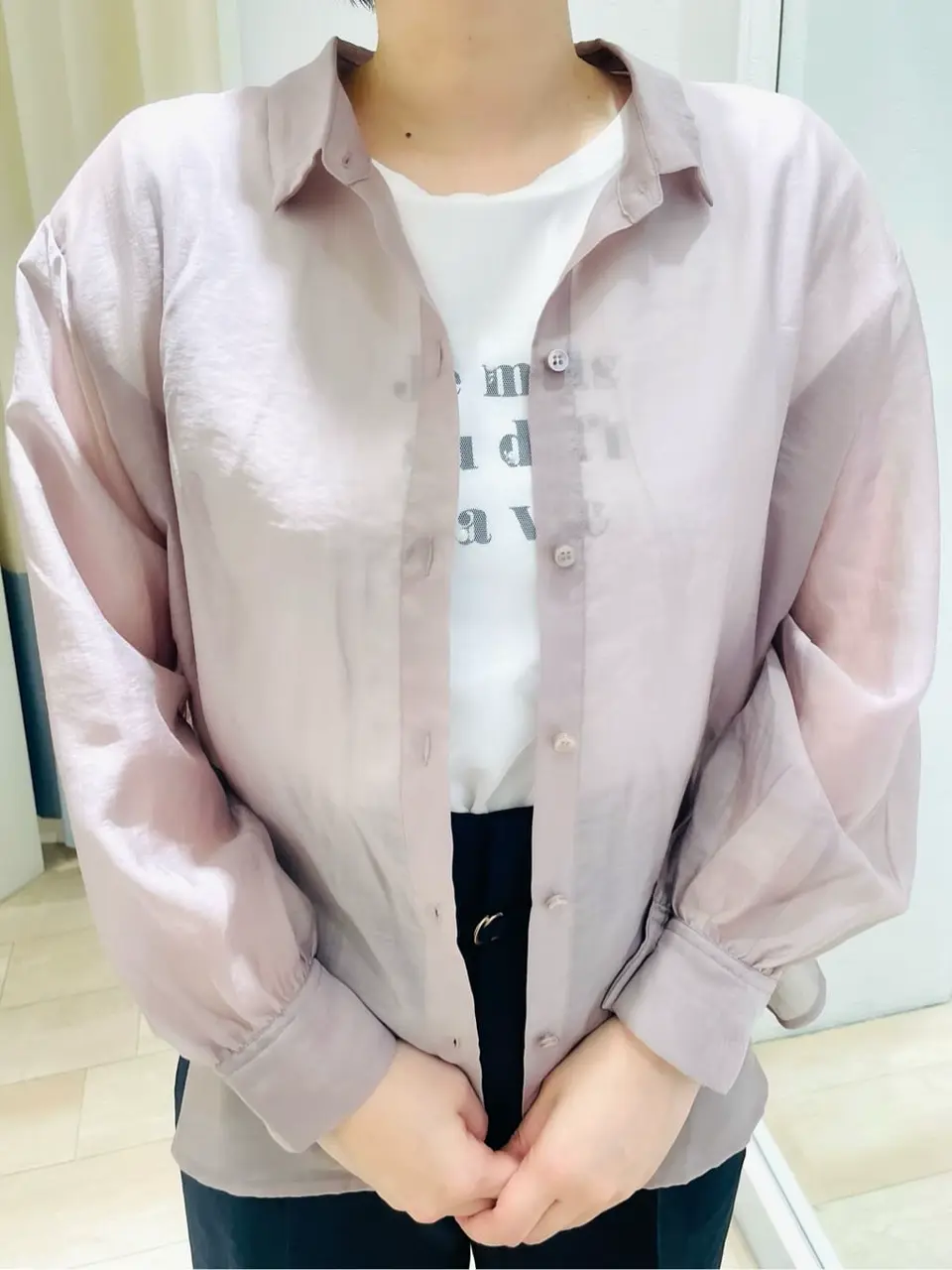 ANY SIS スタッフ コーディネート画像