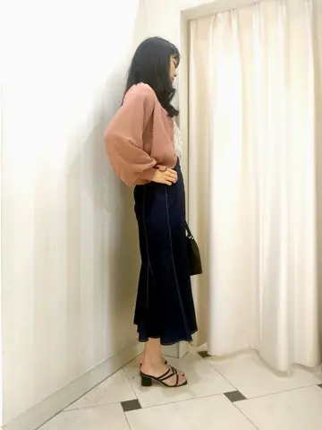 ANY SIS スタッフ コーディネート画像