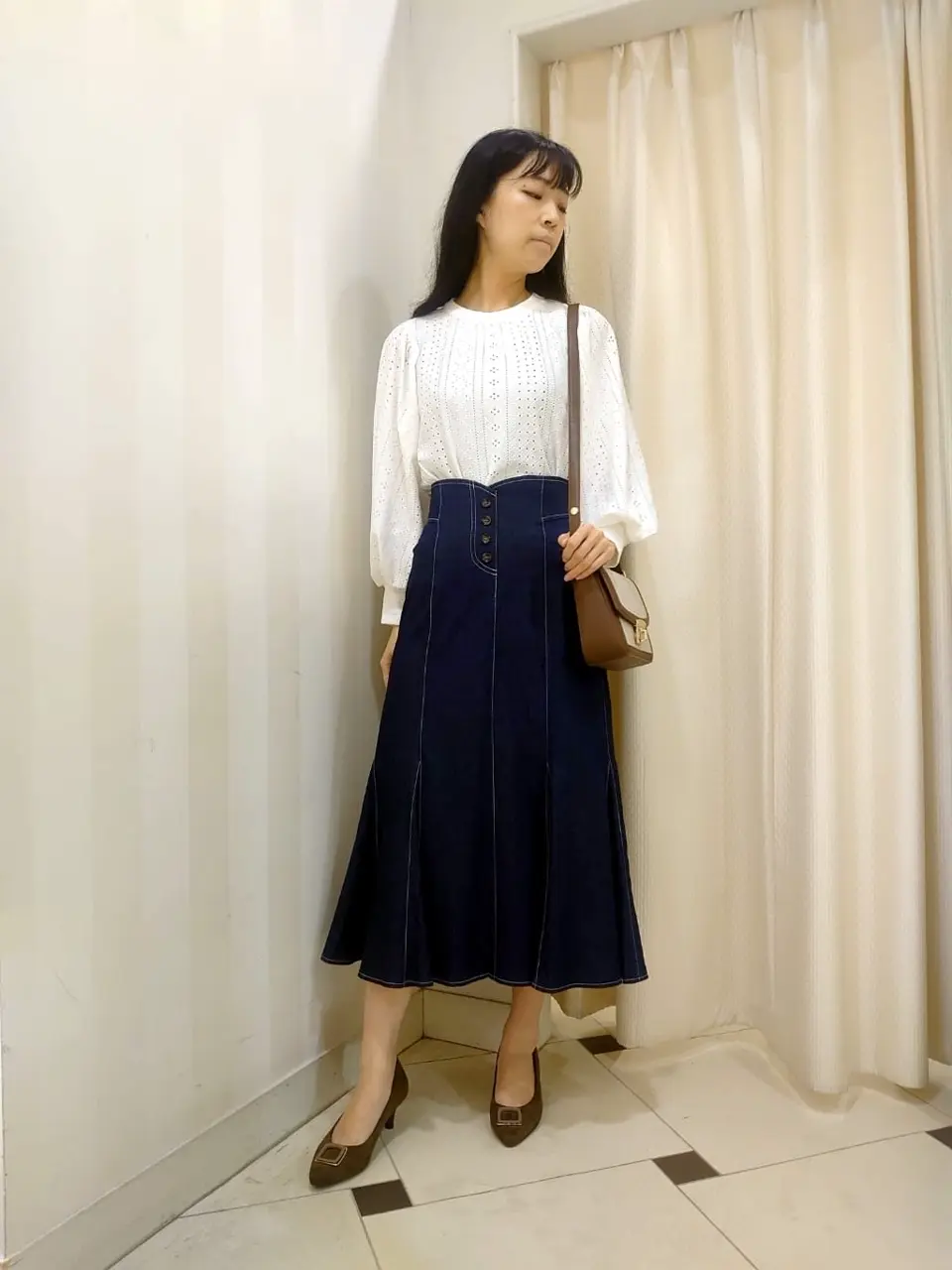 ANY SIS スタッフ コーディネート画像