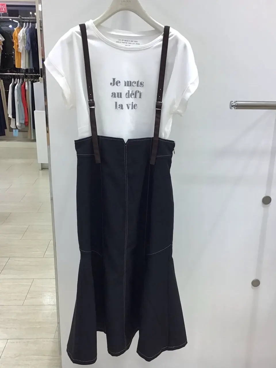 ANY SIS 森川 コーディネート画像