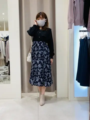 ANY SIS 川根　彩 コーディネート画像