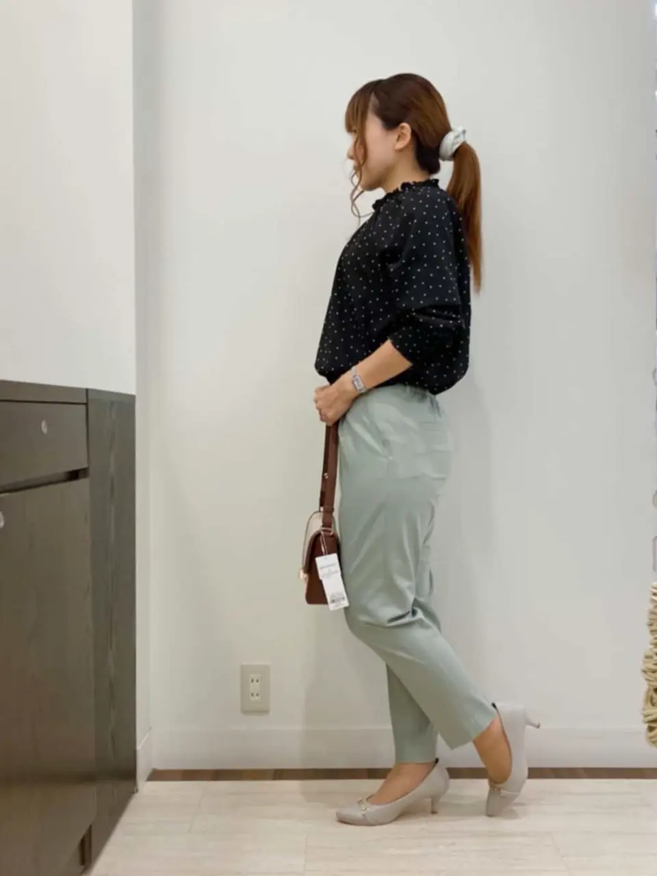 ANY SIS スタッフ コーディネート画像