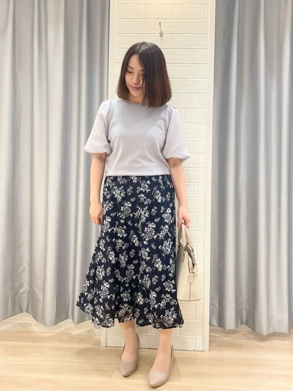 ANY SIS 丸岡 コーディネート画像